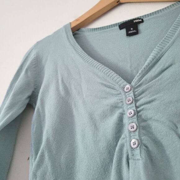H&M Light Blue V-neck Henley Sweater S - Picture 3 of 7